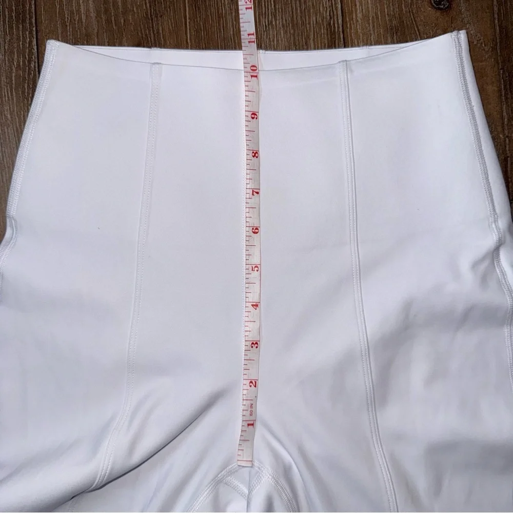 HALARA Flex SculptKnit High Waisted Tummy Control Work White yoga pants